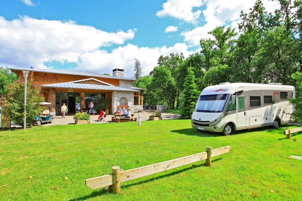 Albirondack Camping Lodge & Spa Exteriör bild