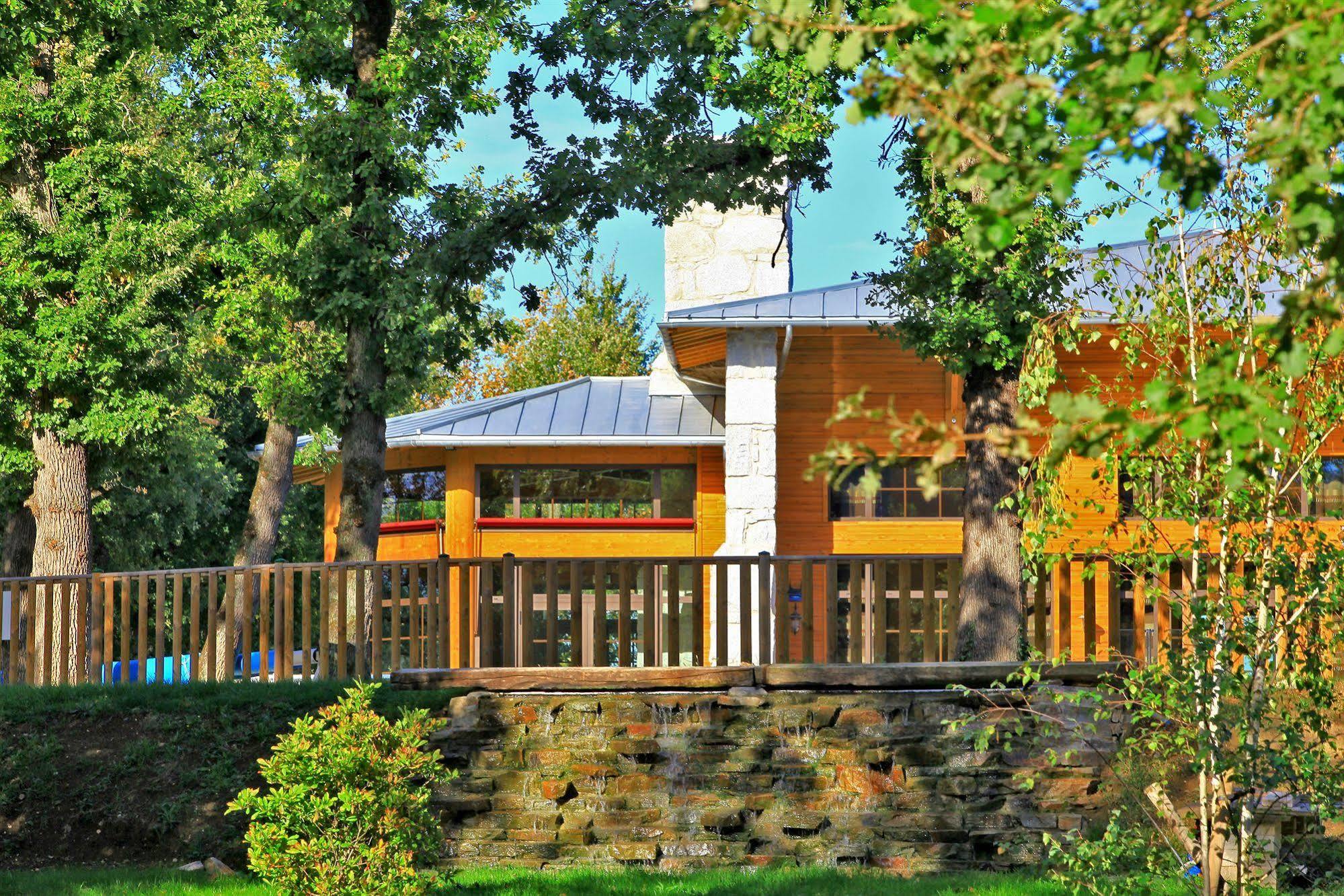 Albirondack Camping Lodge & Spa Exteriör bild