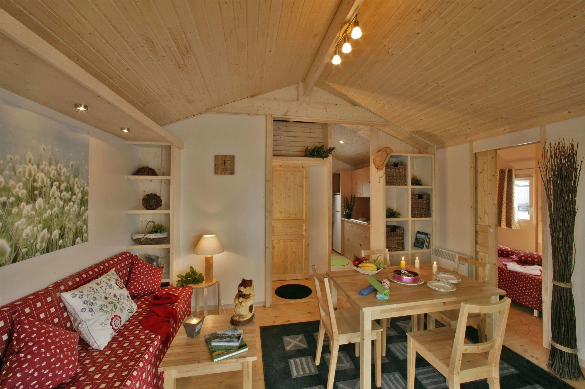 Albirondack Camping Lodge & Spa Exteriör bild