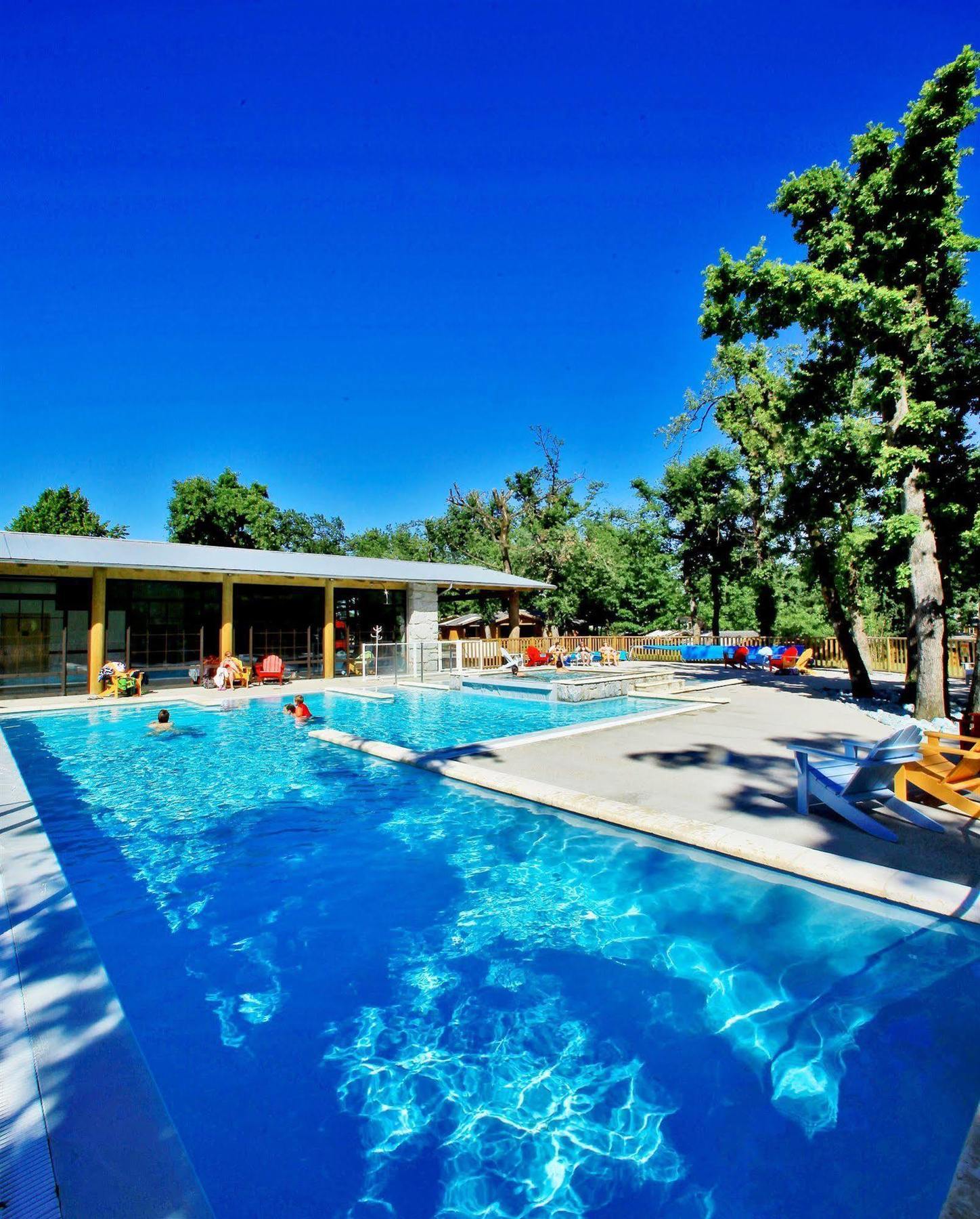 Albirondack Camping Lodge & Spa Exteriör bild